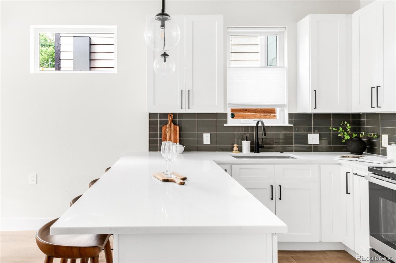 MLS Image #9 for 3955 w 13th avenue,denver, Colorado