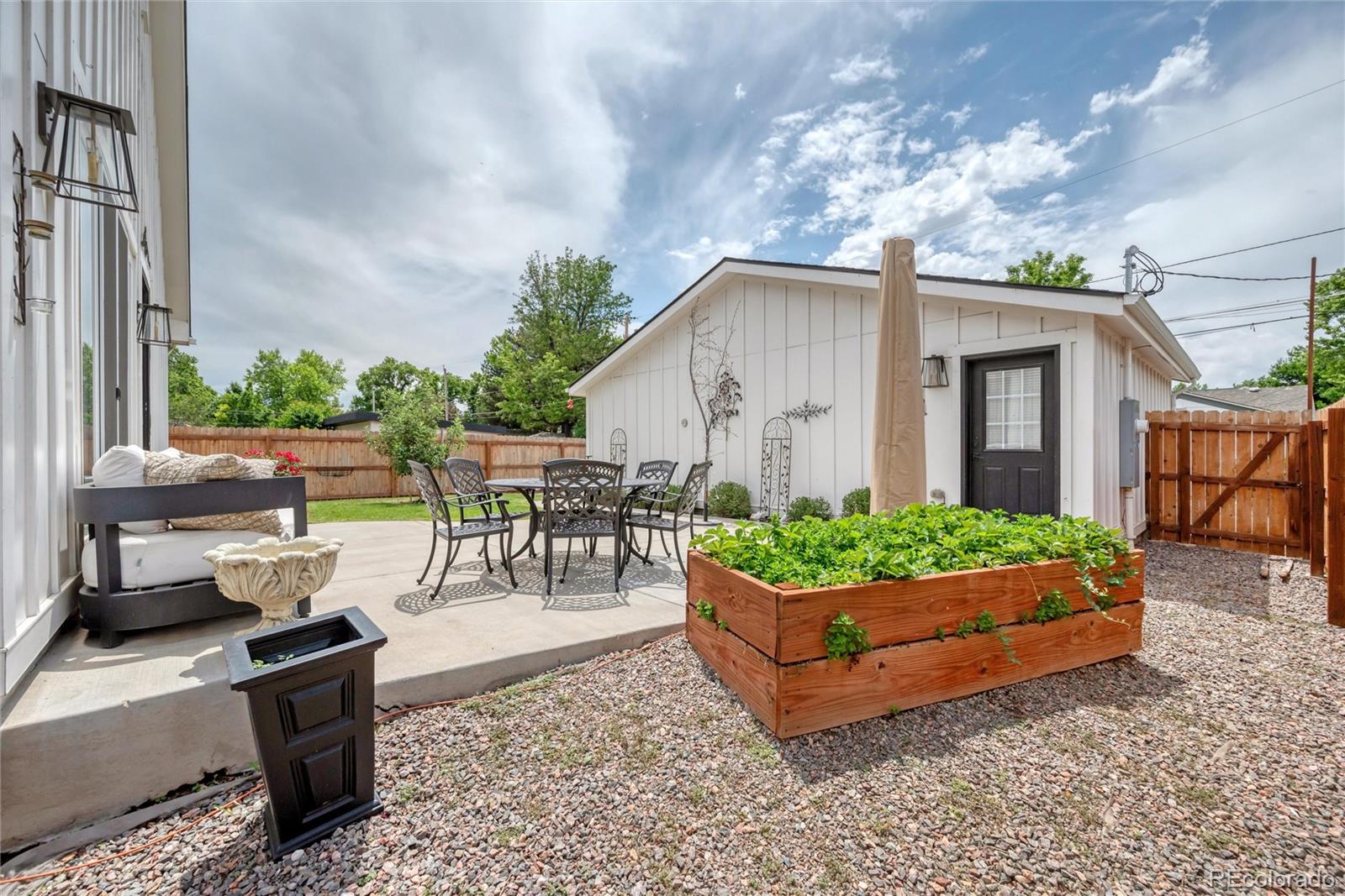 MLS Image #22 for 1721 s jackson street,denver, Colorado