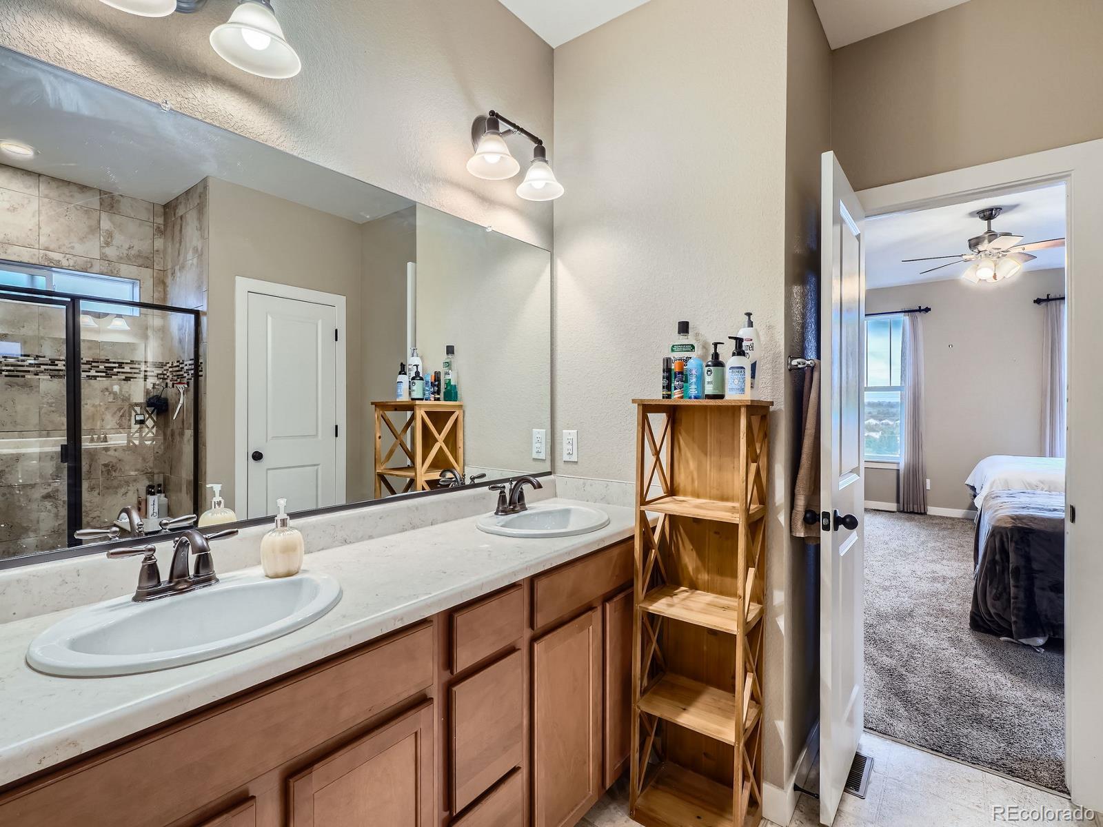 MLS Image #15 for 7845 s flat rock way,aurora, Colorado