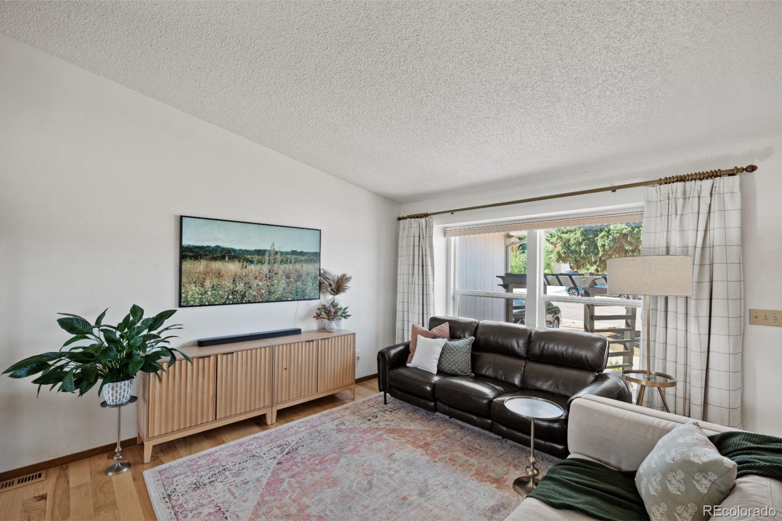 MLS Image #6 for 2910  downhill drive,colorado springs, Colorado