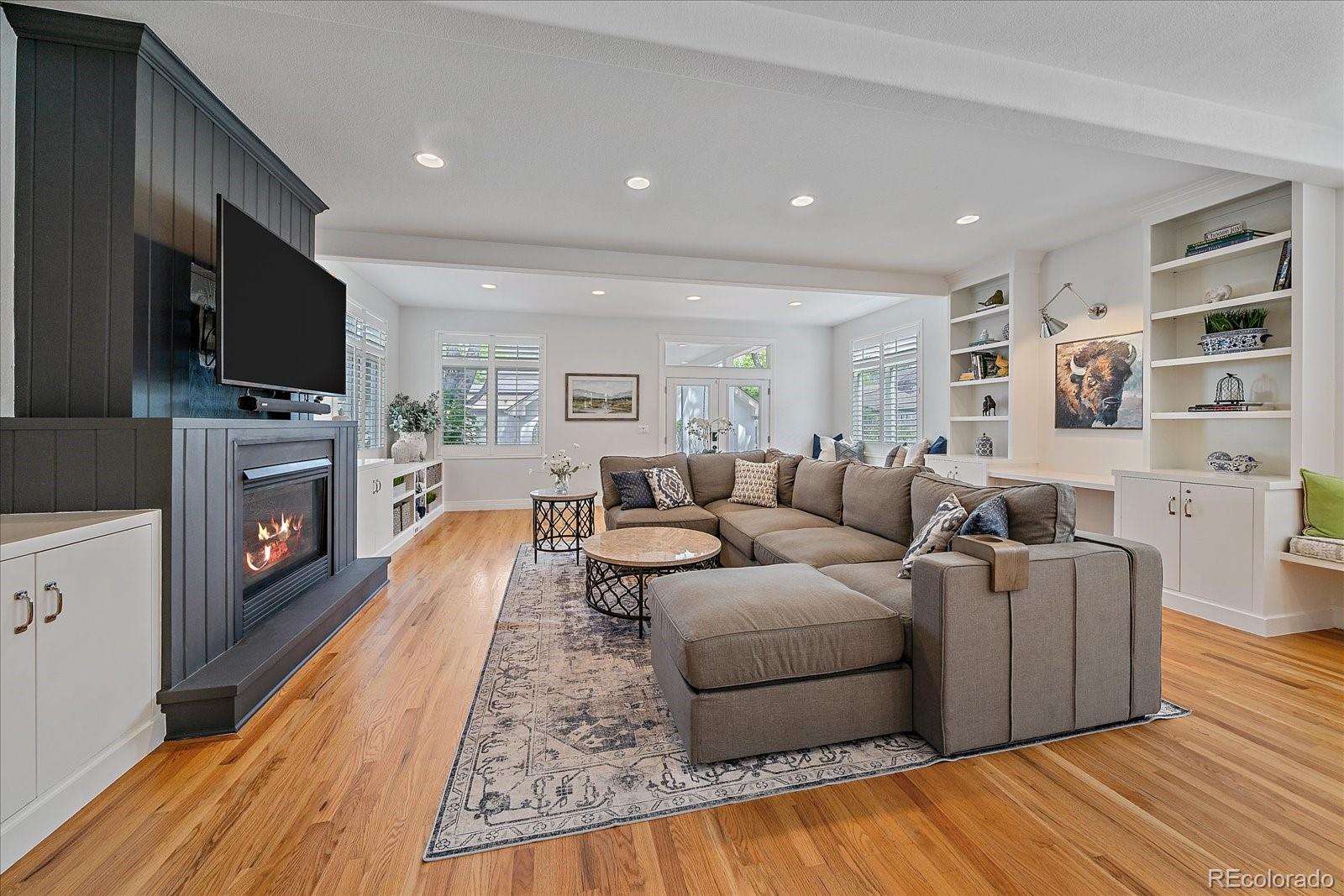 MLS Image #12 for 2340 s columbine street,denver, Colorado