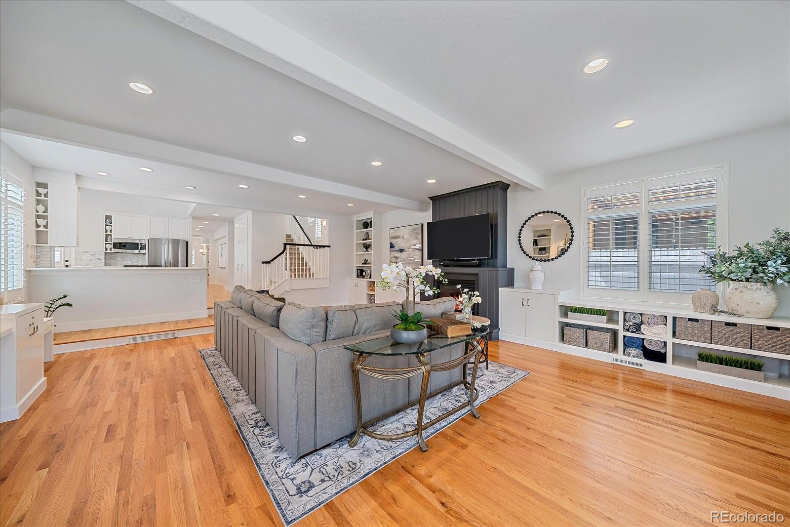 MLS Image #13 for 2340 s columbine street,denver, Colorado