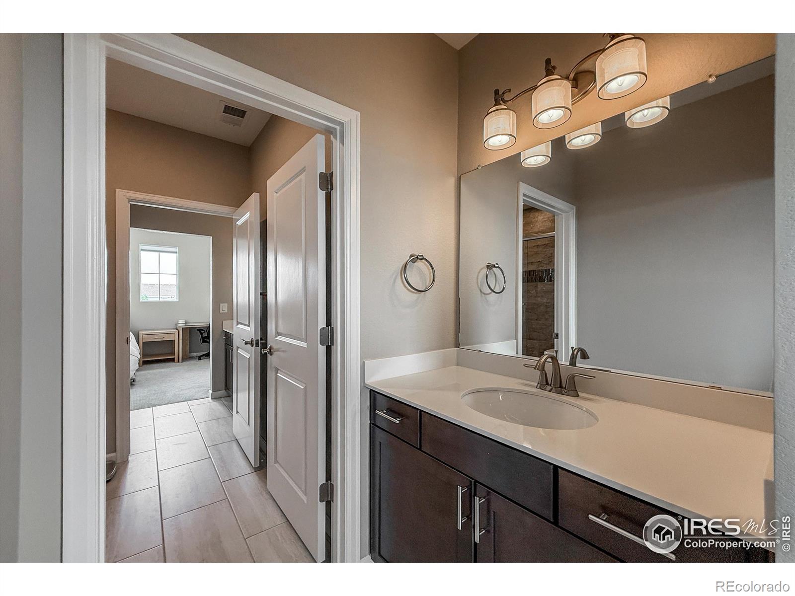 MLS Image #38 for 1910  high plains drive,longmont, Colorado