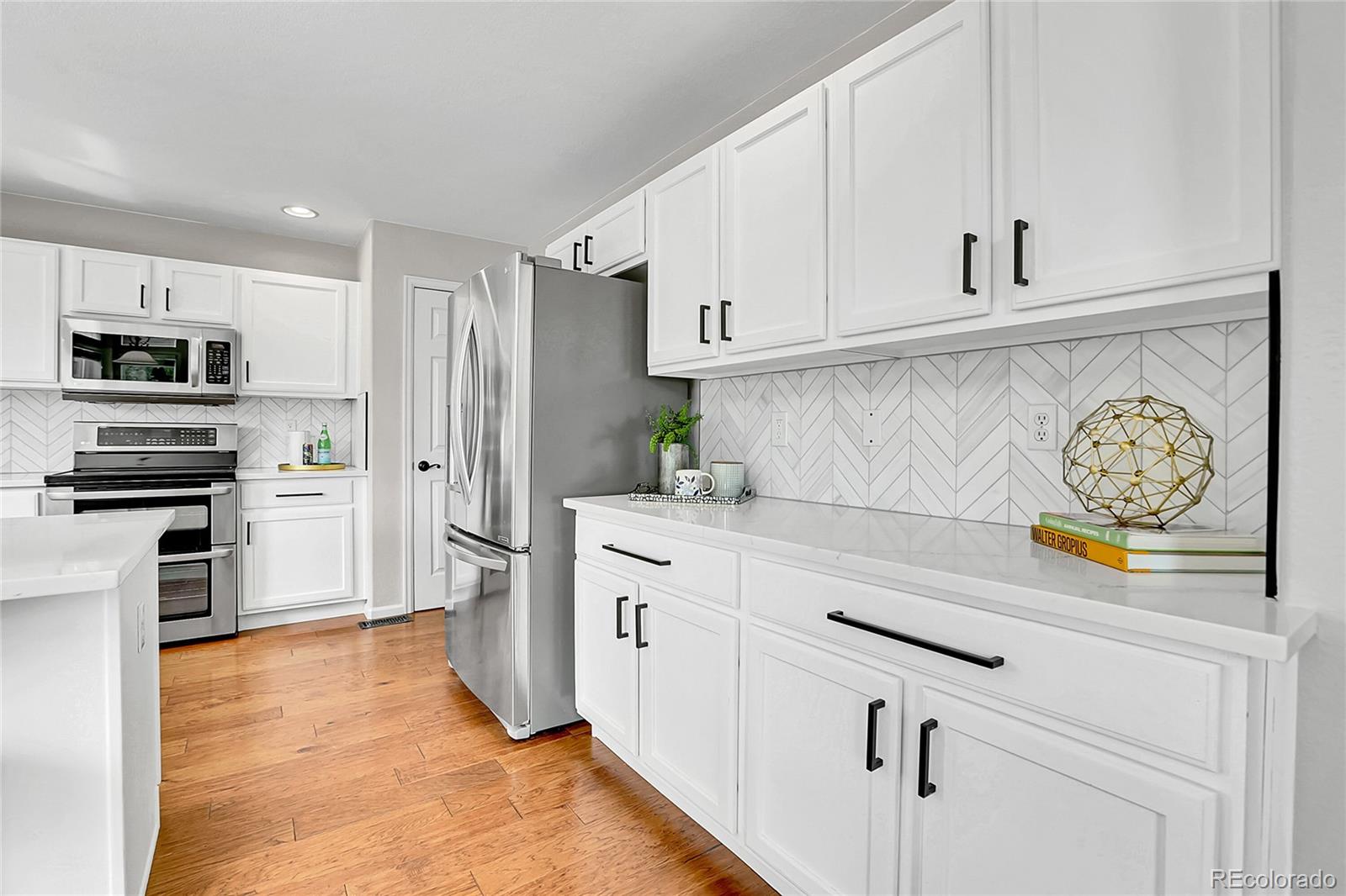 MLS Image #18 for 10115  foxridge court,highlands ranch, Colorado