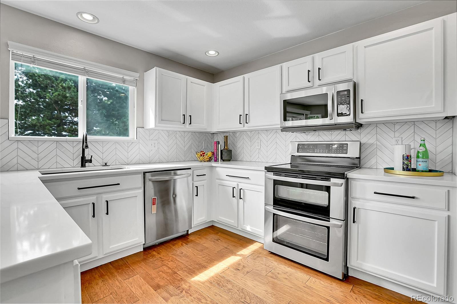 MLS Image #19 for 10115  foxridge court,highlands ranch, Colorado