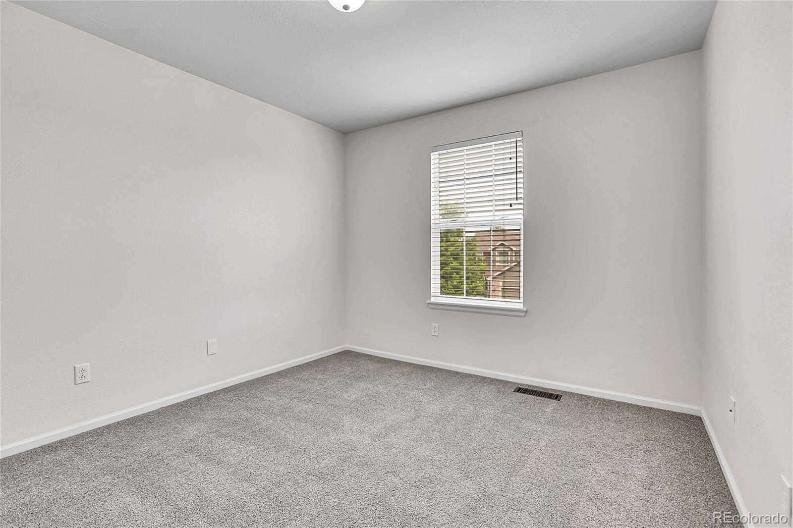 MLS Image #30 for 10115  foxridge court,highlands ranch, Colorado