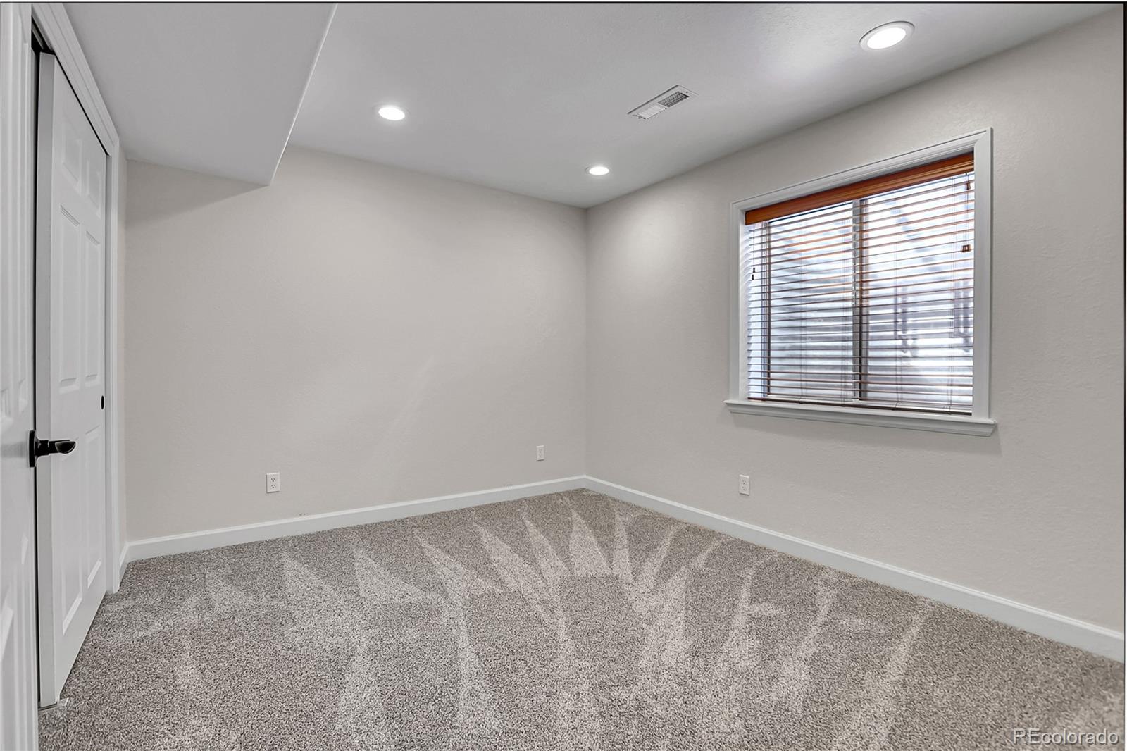 MLS Image #38 for 10115  foxridge court,highlands ranch, Colorado