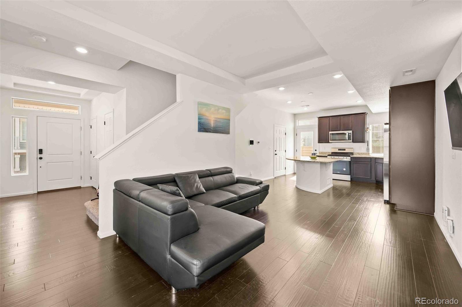 MLS Image #5 for 10071  yampa court,commerce city, Colorado