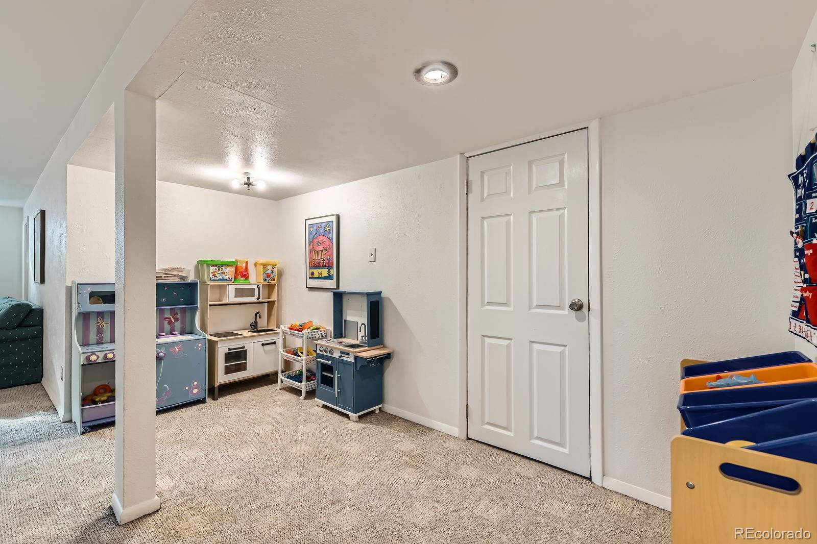 MLS Image #21 for 3643 e lake drive,centennial, Colorado