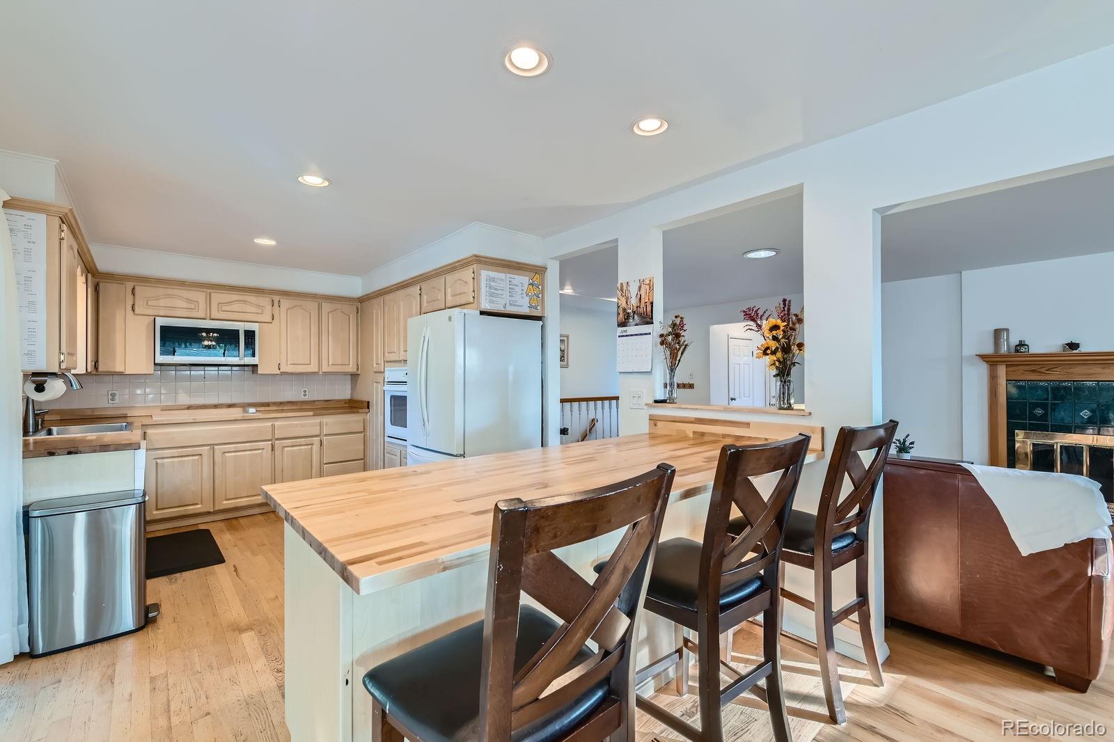 MLS Image #8 for 3643 e lake drive,centennial, Colorado
