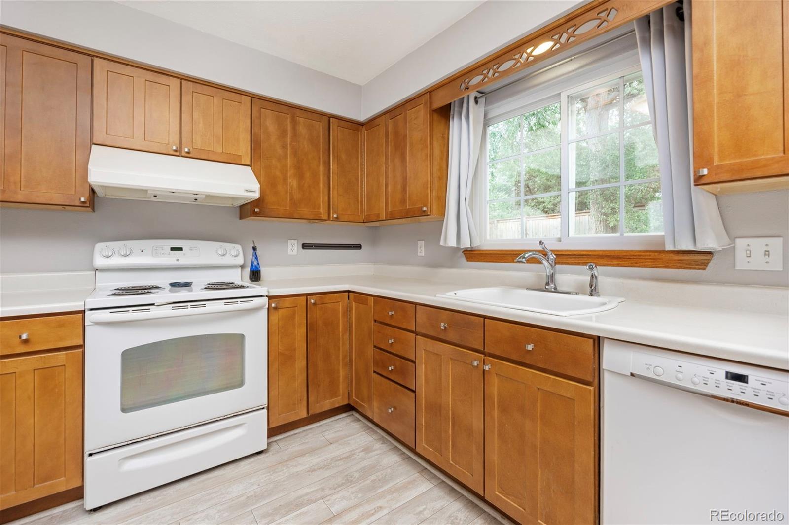 MLS Image #11 for 3308 w 11th avenue place,broomfield, Colorado