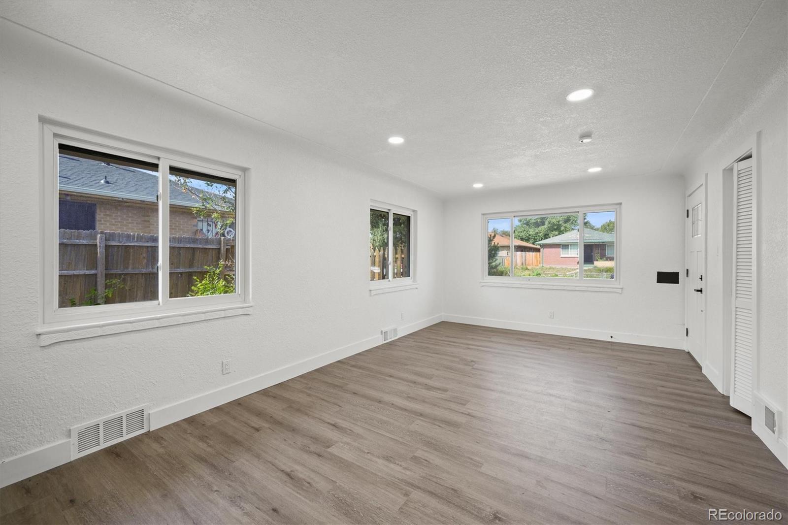 MLS Image #4 for 3640  forest street,denver, Colorado