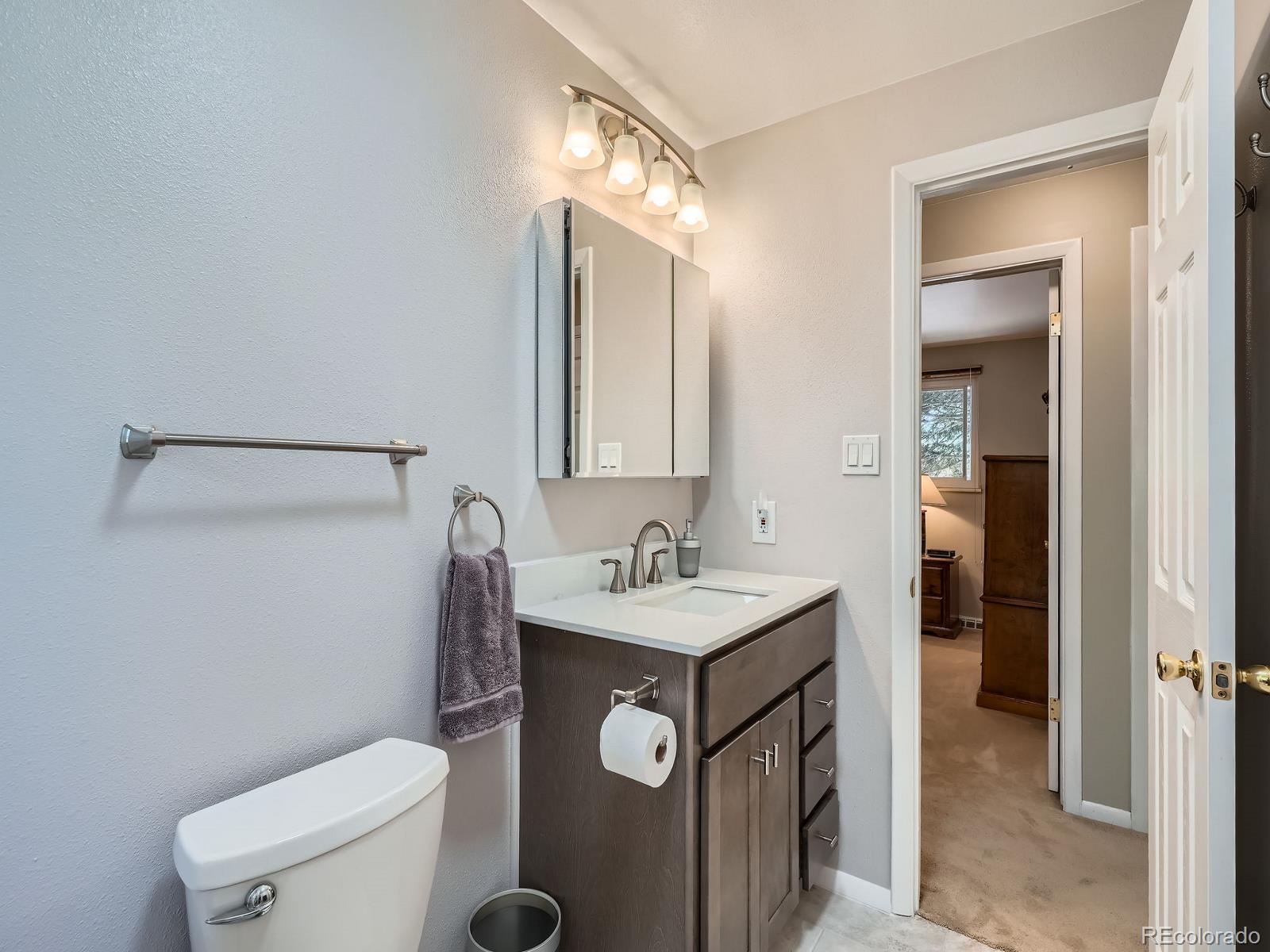 MLS Image #14 for 12487 e virginia place,aurora, Colorado