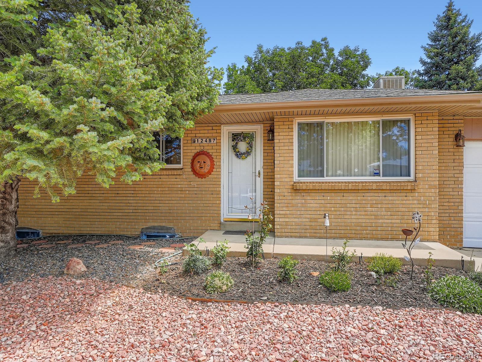MLS Image #2 for 12487 e virginia place,aurora, Colorado