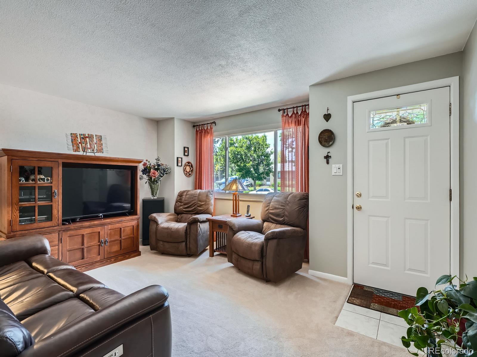 MLS Image #7 for 12487 e virginia place,aurora, Colorado