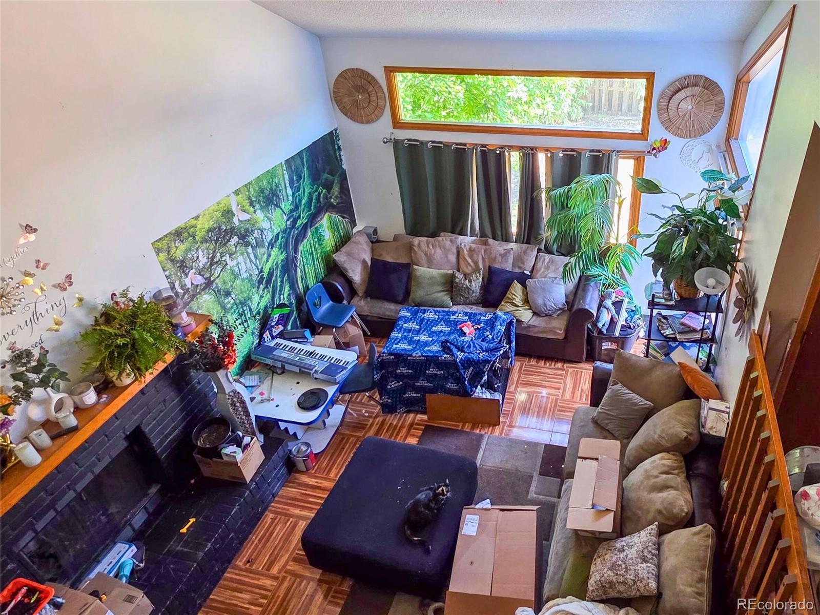 MLS Image #11 for 20391 e 42nd avenue,denver, Colorado