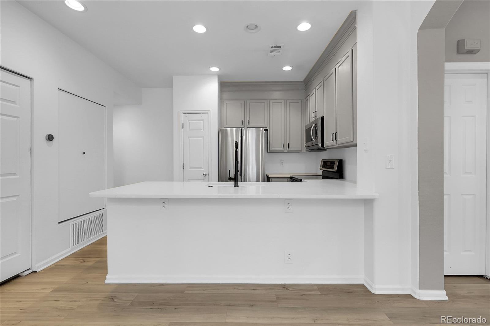 MLS Image #12 for 1409  carlyle park circle,highlands ranch, Colorado