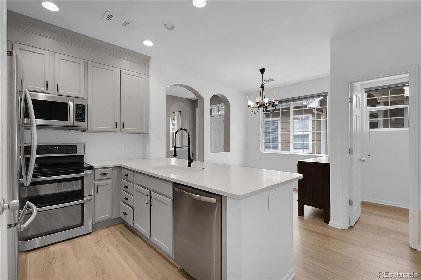 MLS Image #2 for 1409  carlyle park circle,highlands ranch, Colorado