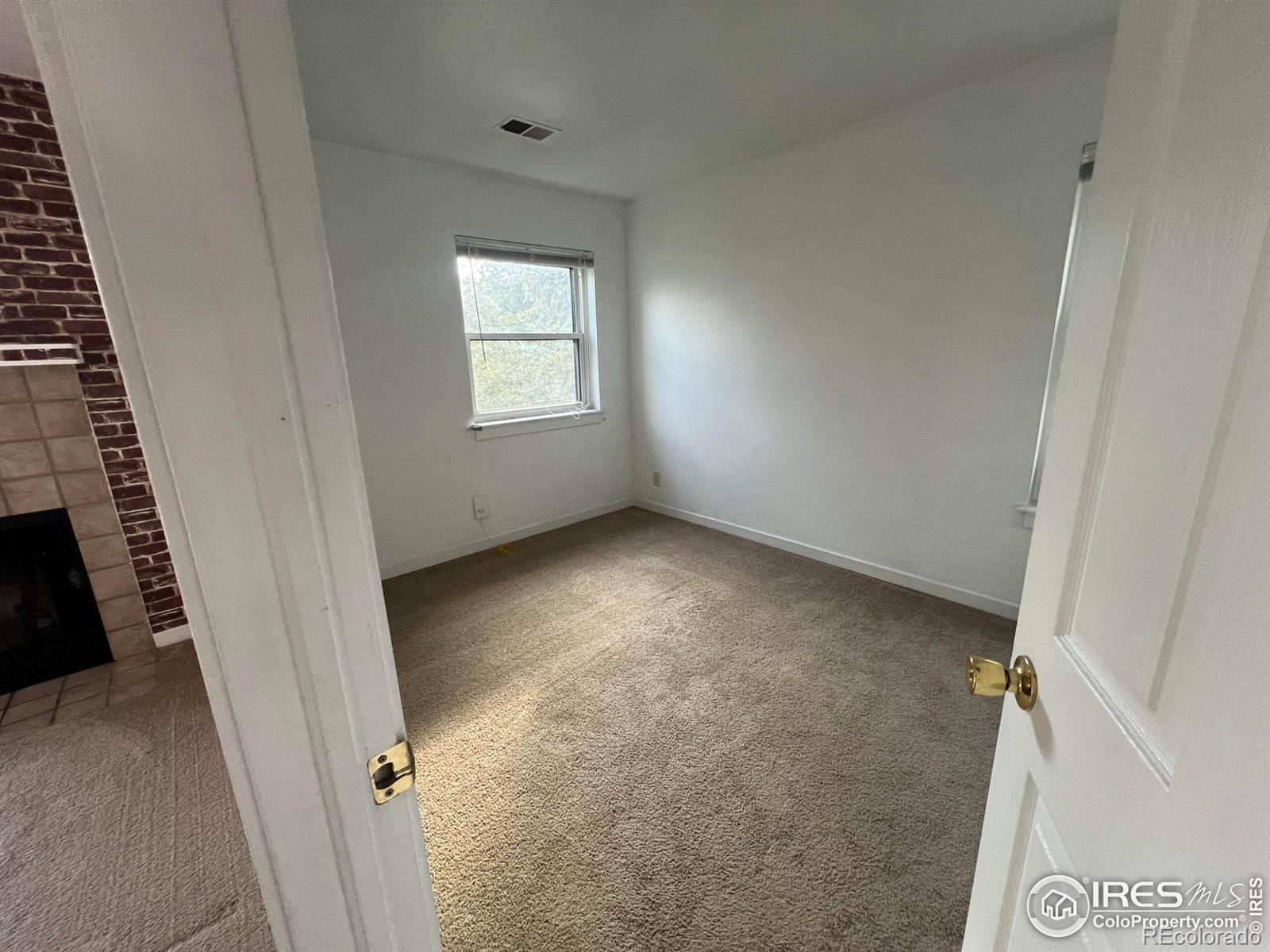 MLS Image #8 for 225 e 8th avenue,longmont, Colorado