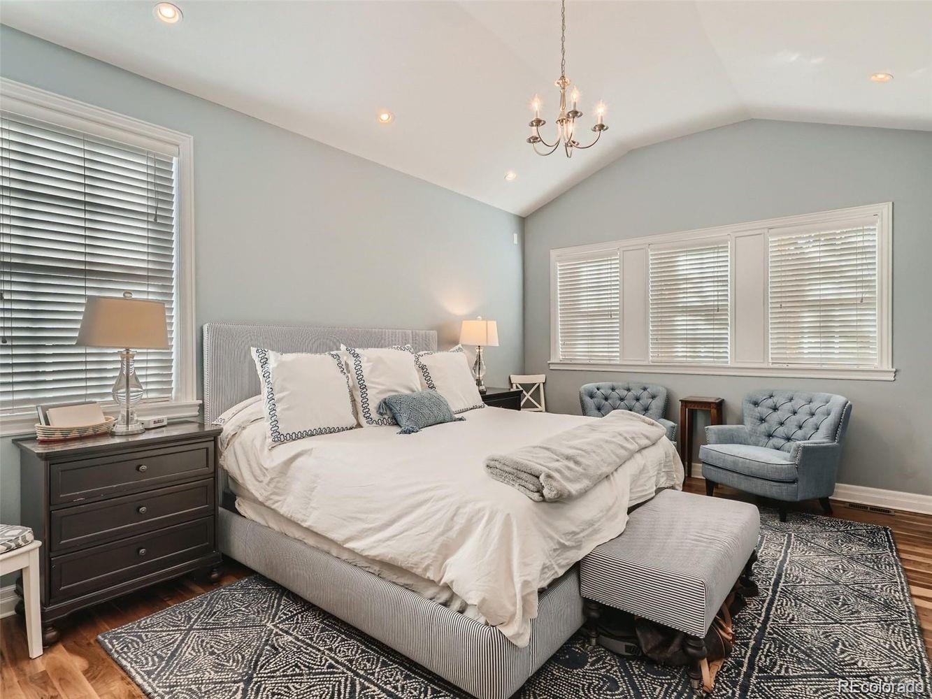 MLS Image #12 for 930  kearney street,denver, Colorado