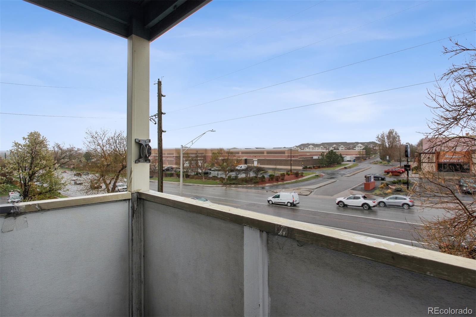 MLS Image #13 for 9120 e girard avenue,denver, Colorado