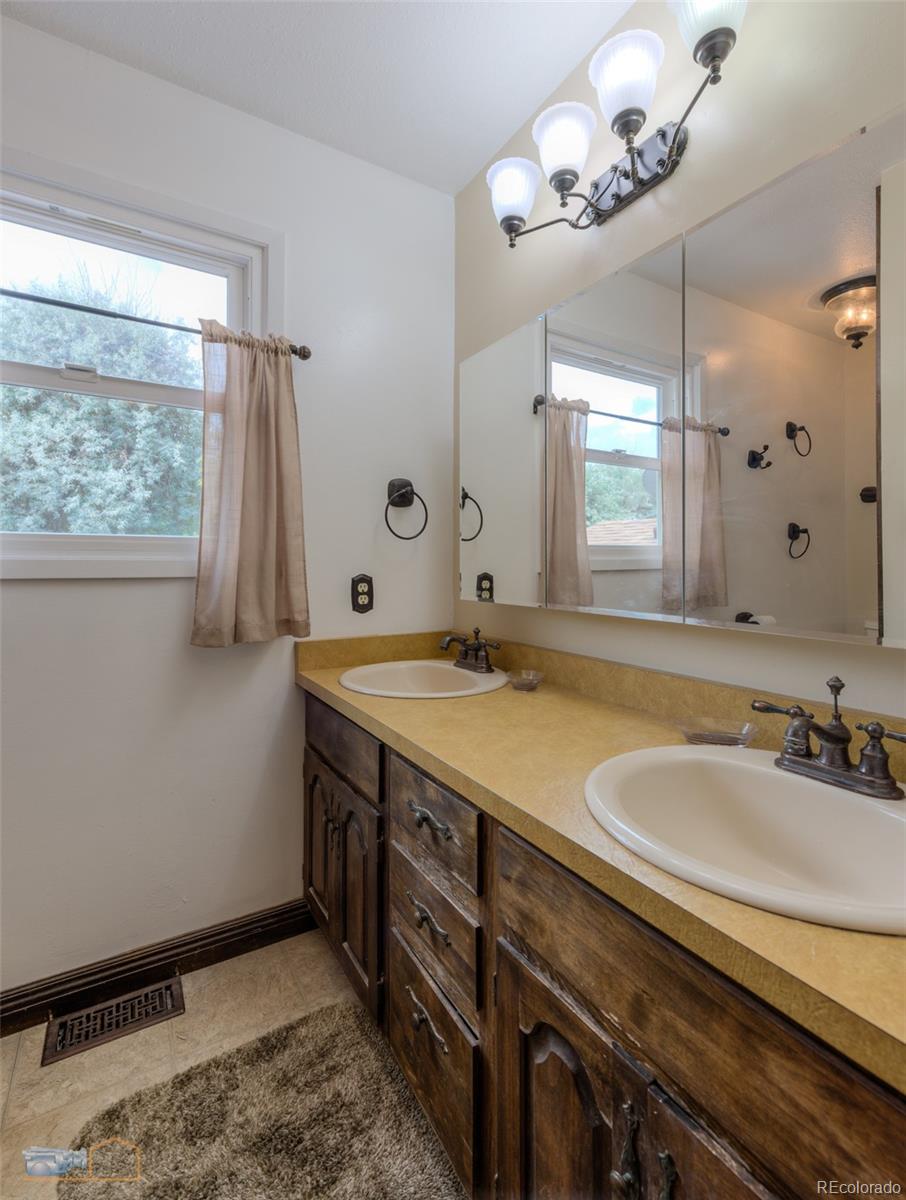 MLS Image #39 for 1813  pikes peak street,erie, Colorado