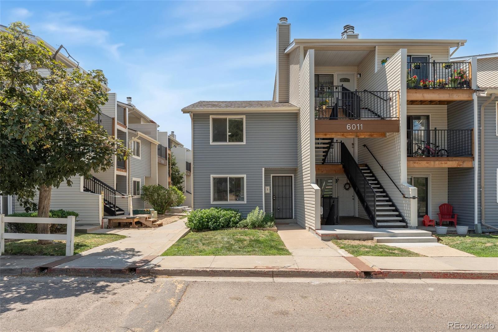 MLS Image #1 for 6011  yarrow street i,arvada, Colorado