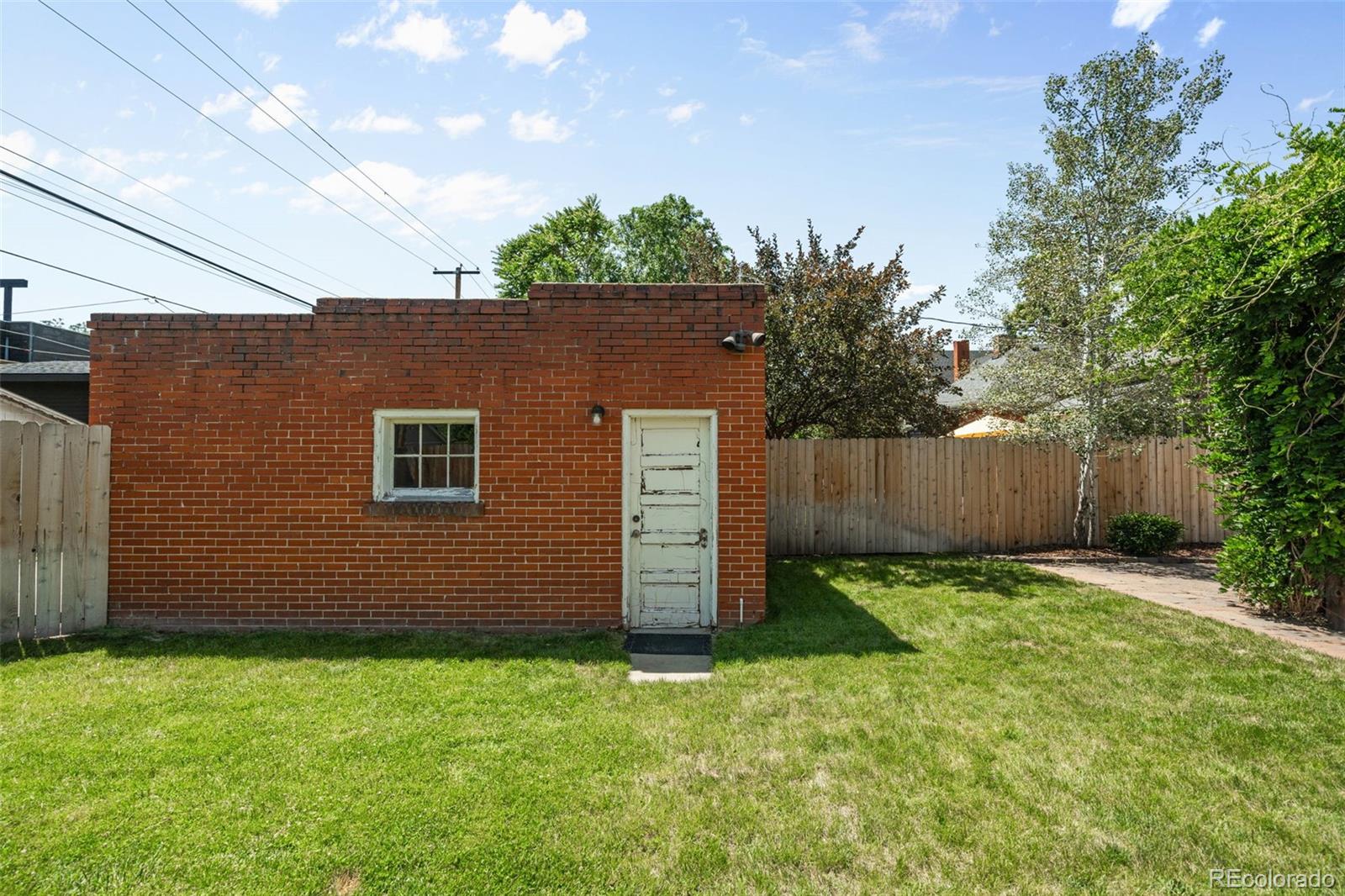 MLS Image #36 for 534 s pearl street,denver, Colorado