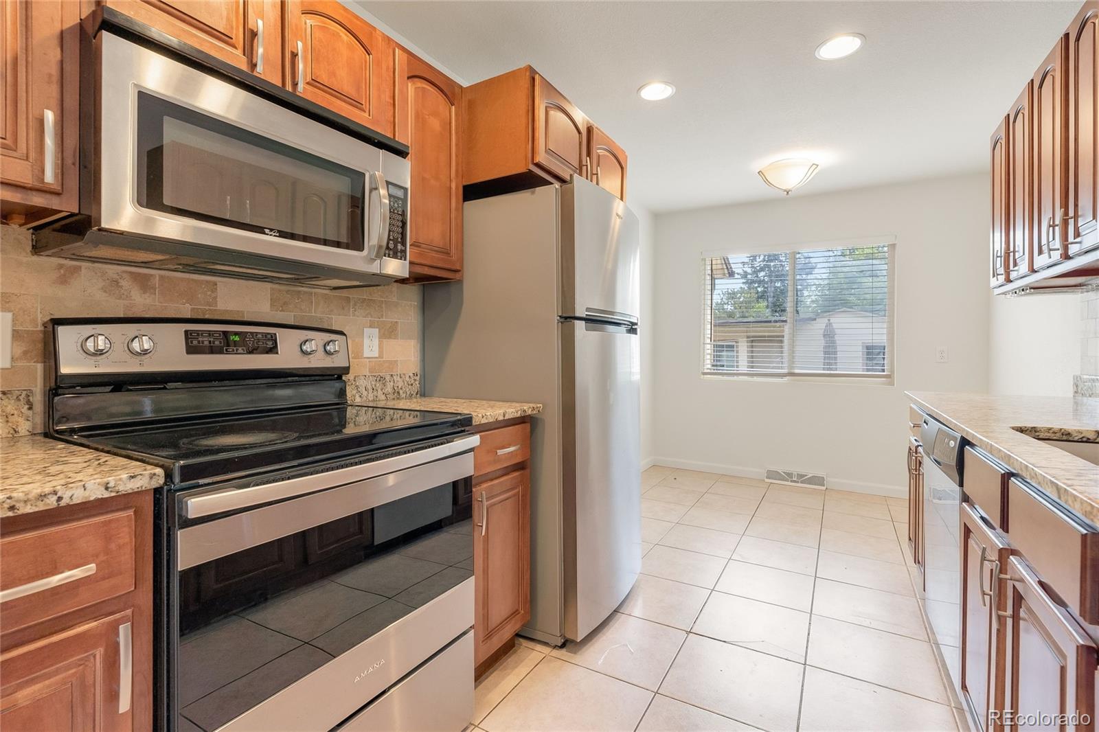 MLS Image #5 for 4972 w custer place,denver, Colorado