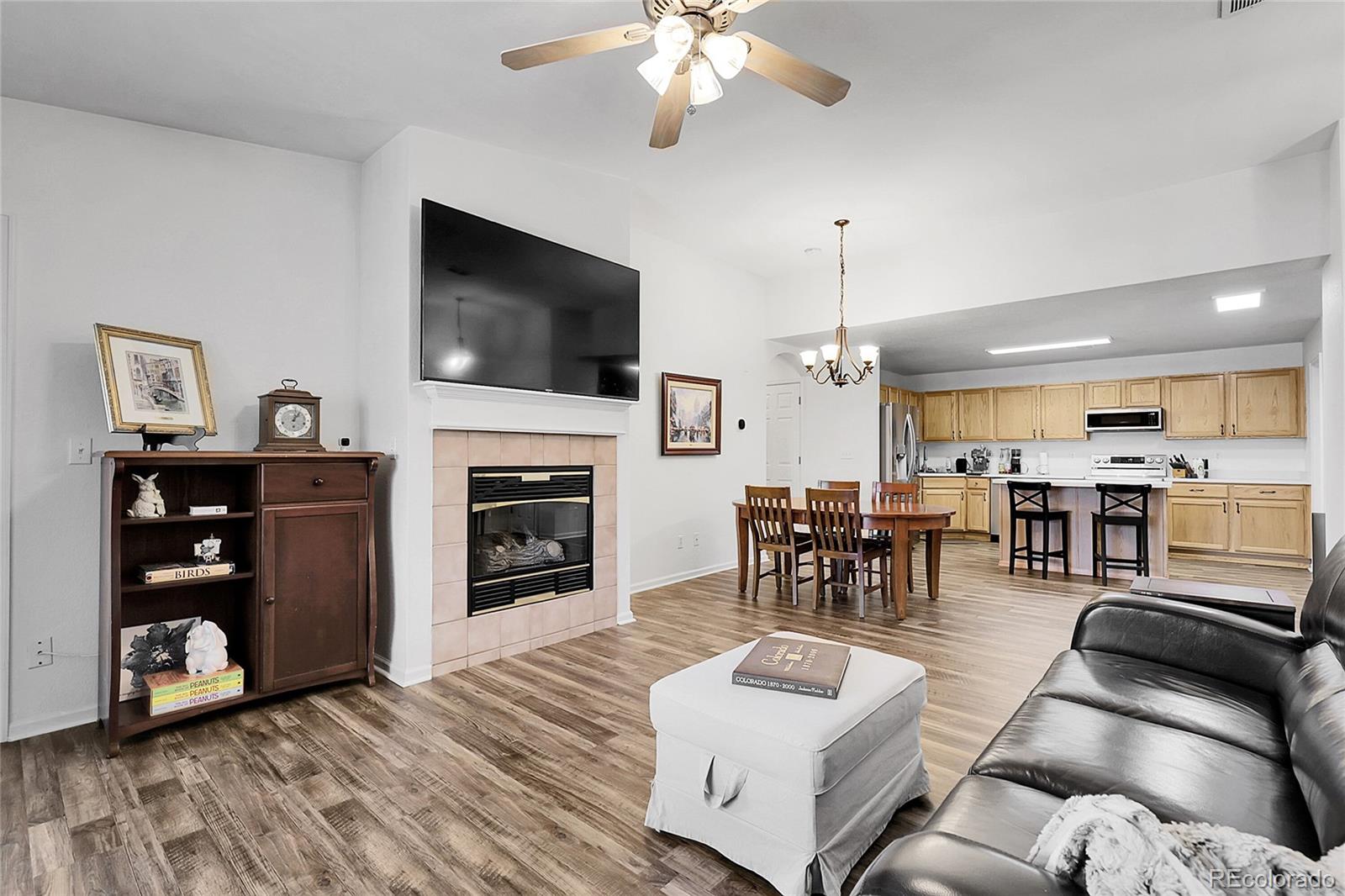 MLS Image #11 for 4251 s blackhawk circle,aurora, Colorado