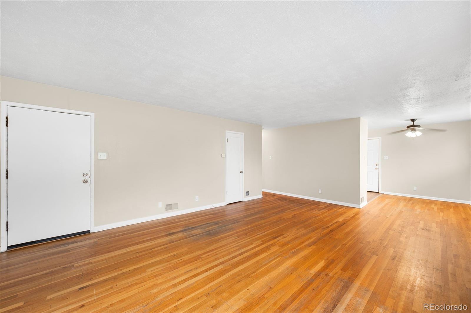 MLS Image #4 for 10505  lowry place,aurora, Colorado
