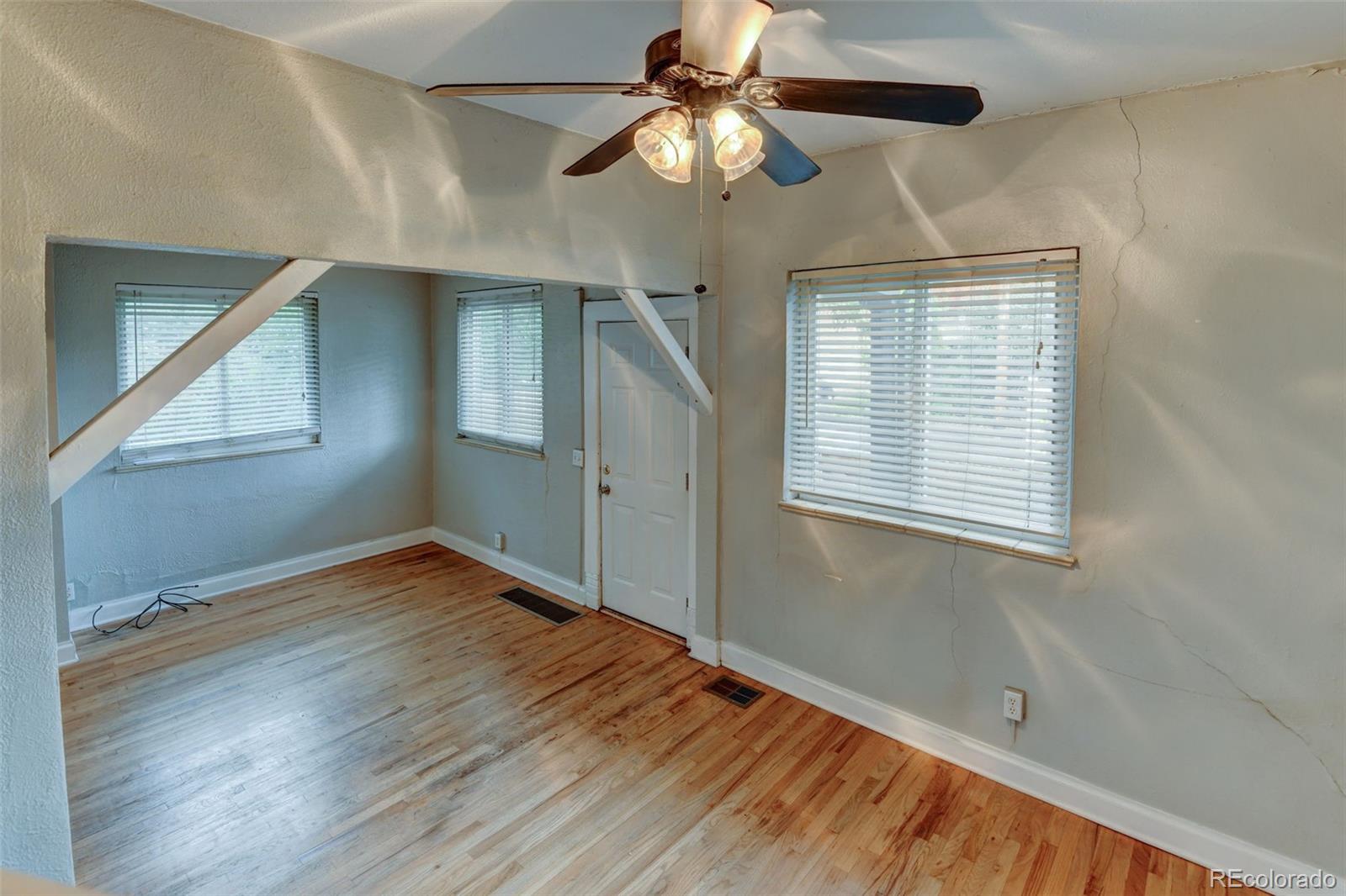 MLS Image #20 for 1707 w 39th avenue,denver, Colorado