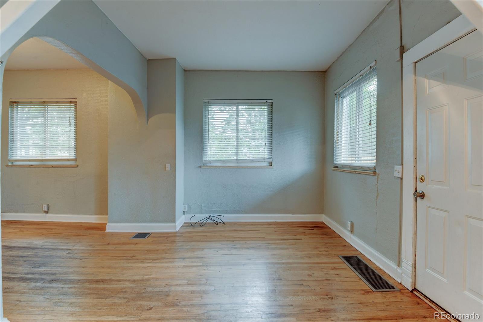 MLS Image #21 for 1707 w 39th avenue,denver, Colorado