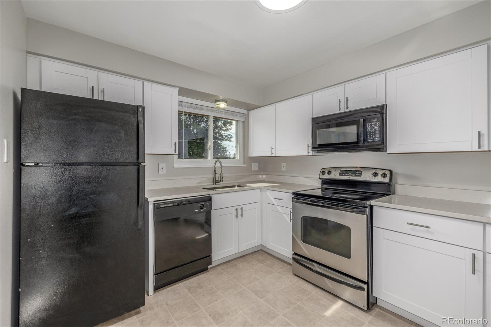 MLS Image #16 for 12883 e nevada circle,aurora, Colorado
