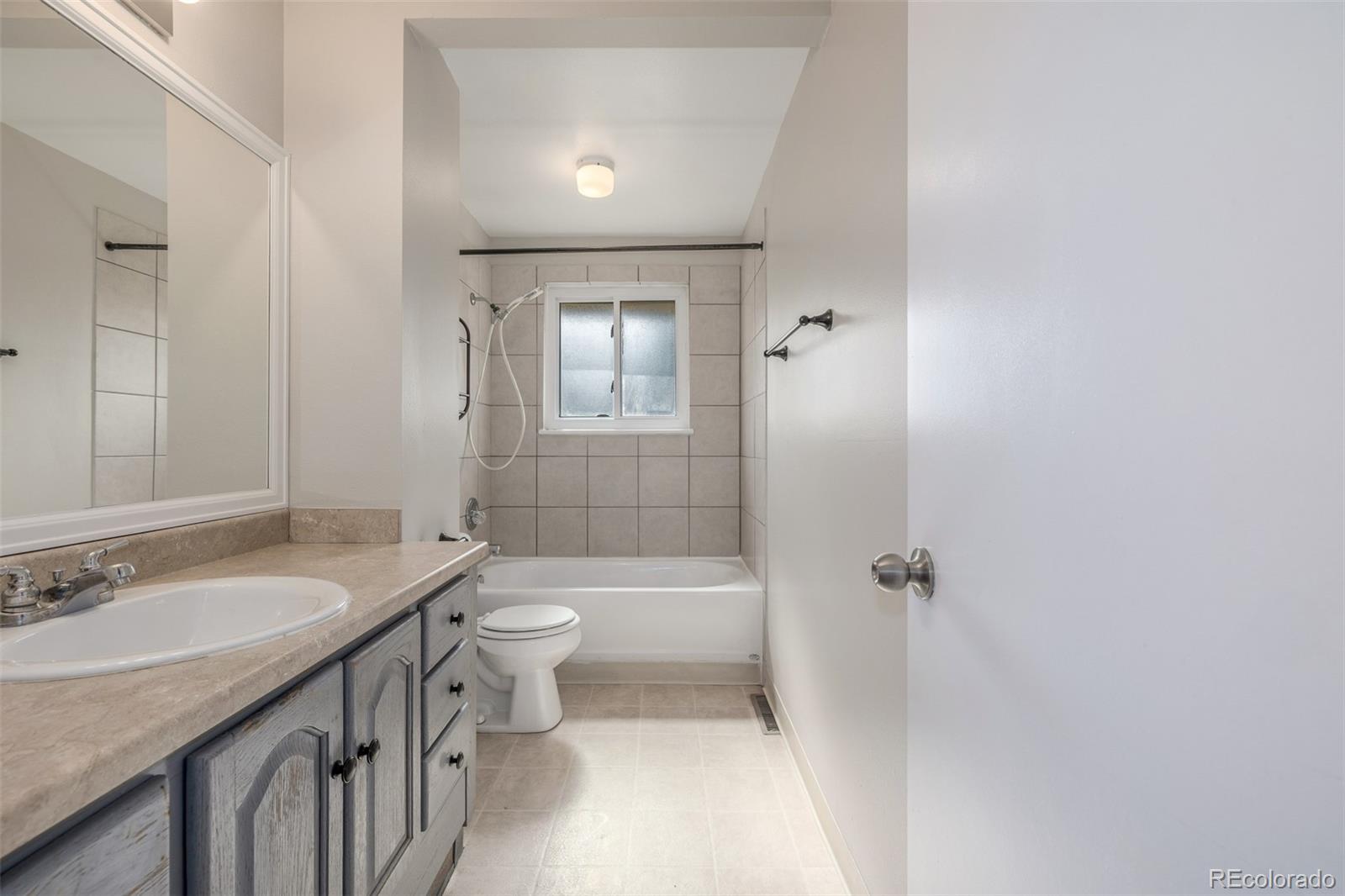 MLS Image #22 for 12883 e nevada circle,aurora, Colorado