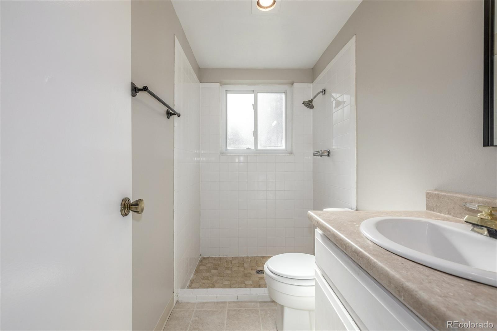 MLS Image #27 for 12883 e nevada circle,aurora, Colorado