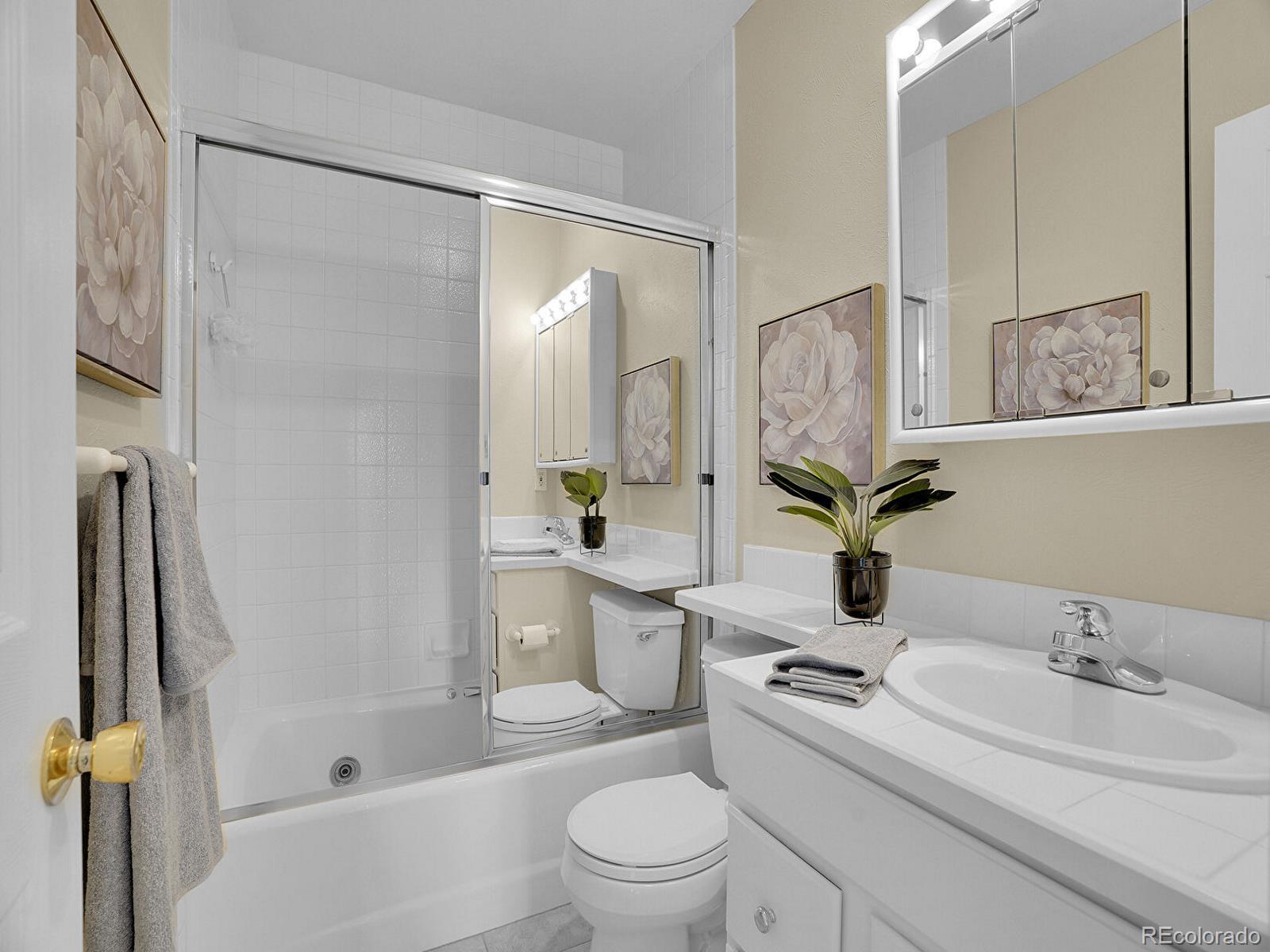 MLS Image #19 for 6844 s detroit circle,centennial, Colorado