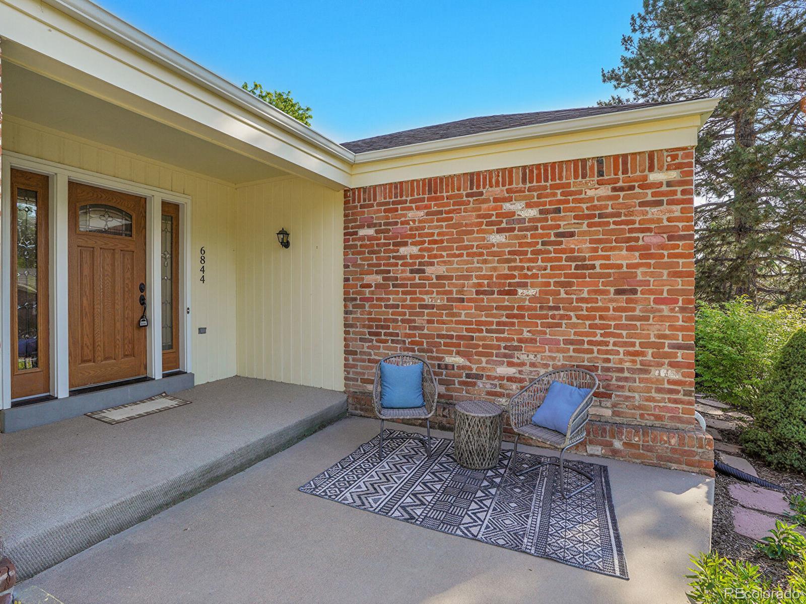 MLS Image #3 for 6844 s detroit circle,centennial, Colorado