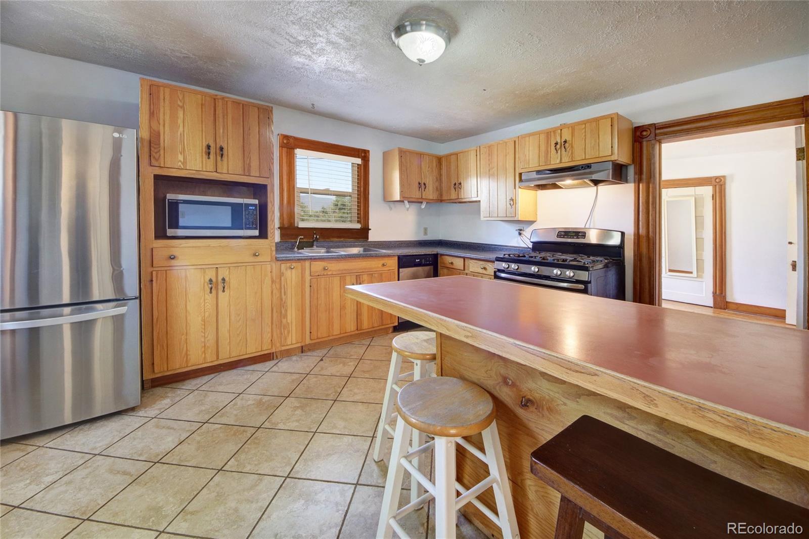 MLS Image #10 for 827 w kiowa street,colorado springs, Colorado