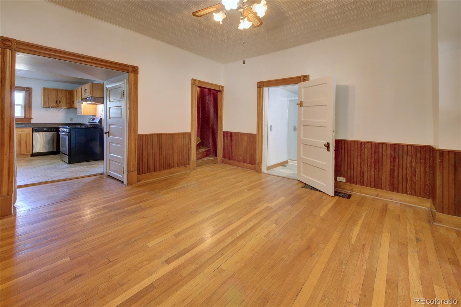 MLS Image #4 for 827 w kiowa street,colorado springs, Colorado