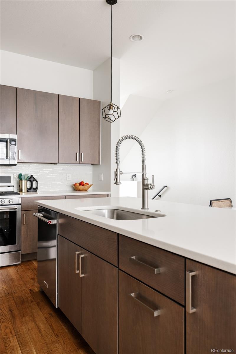 MLS Image #10 for 3308 w 17th avenue,denver, Colorado