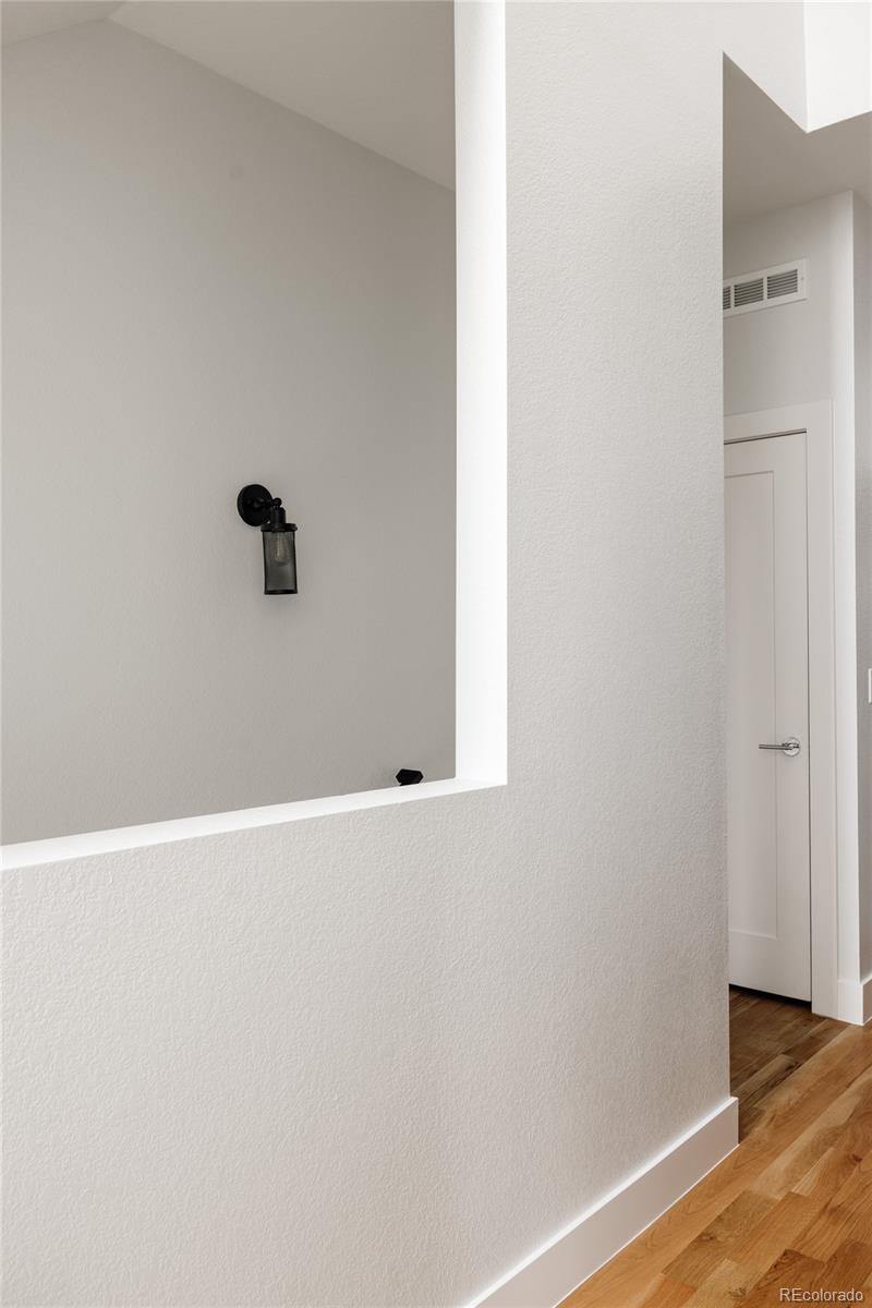 MLS Image #18 for 3308 w 17th avenue,denver, Colorado