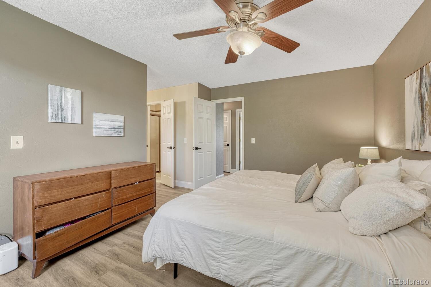 MLS Image #26 for 1572 w long avenue,littleton, Colorado