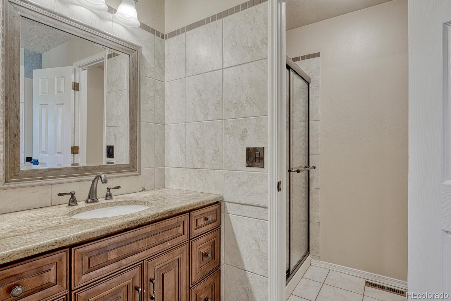 MLS Image #28 for 1572 w long avenue,littleton, Colorado