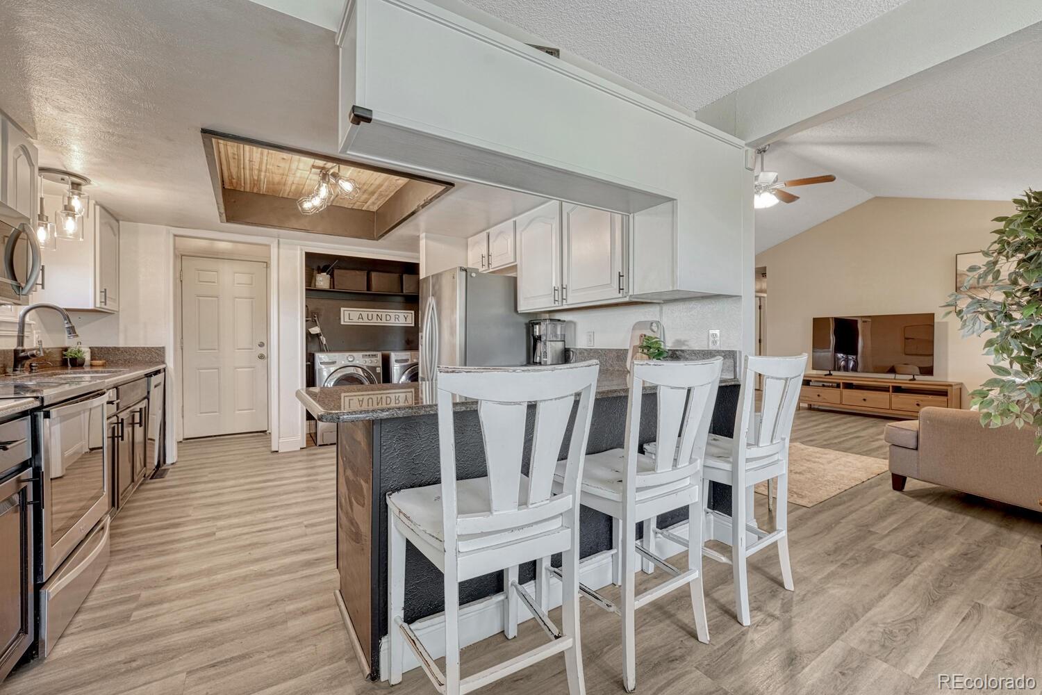 MLS Image #3 for 1572 w long avenue,littleton, Colorado