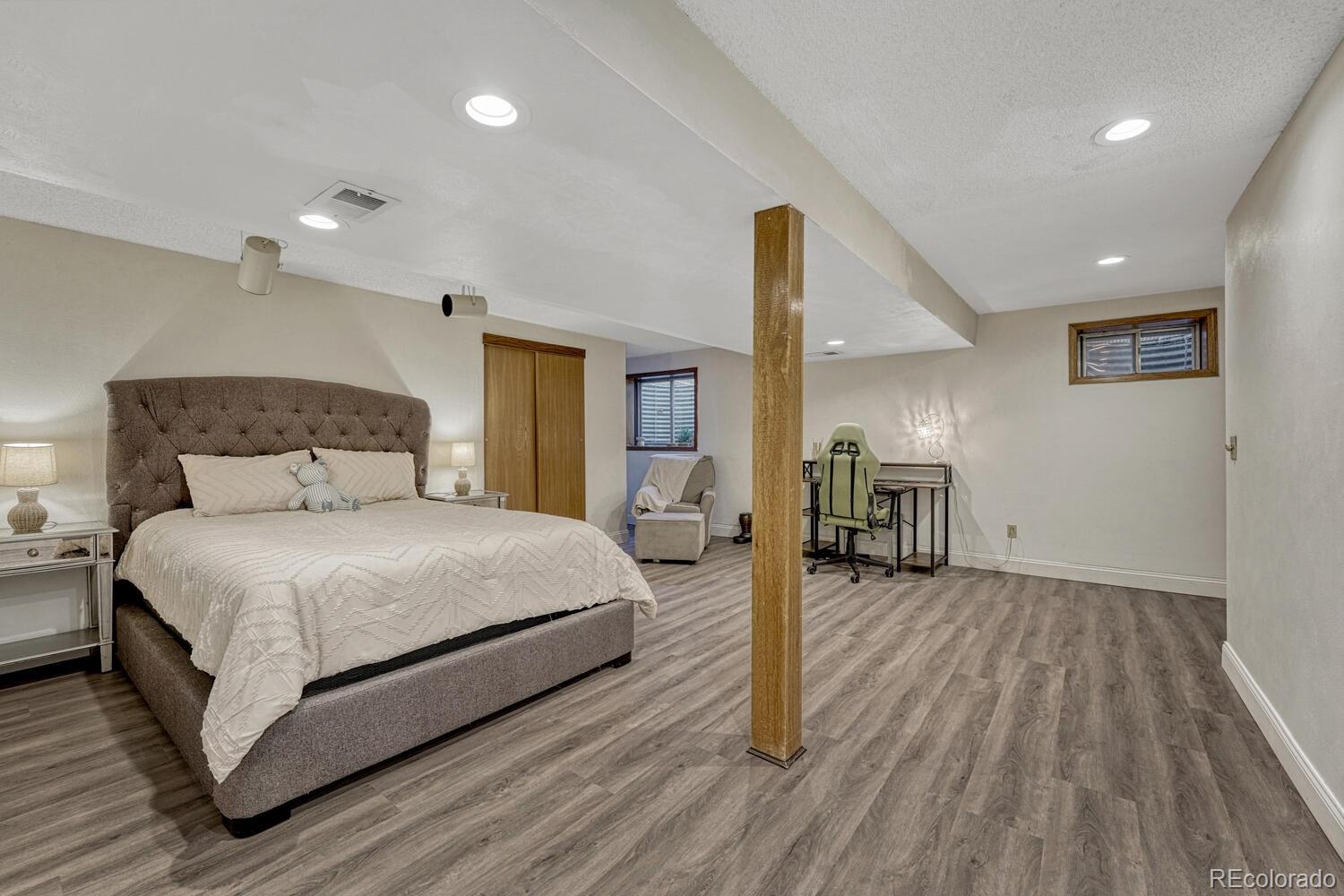 MLS Image #30 for 1572 w long avenue,littleton, Colorado