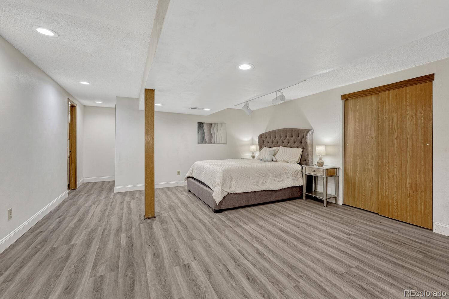 MLS Image #31 for 1572 w long avenue,littleton, Colorado