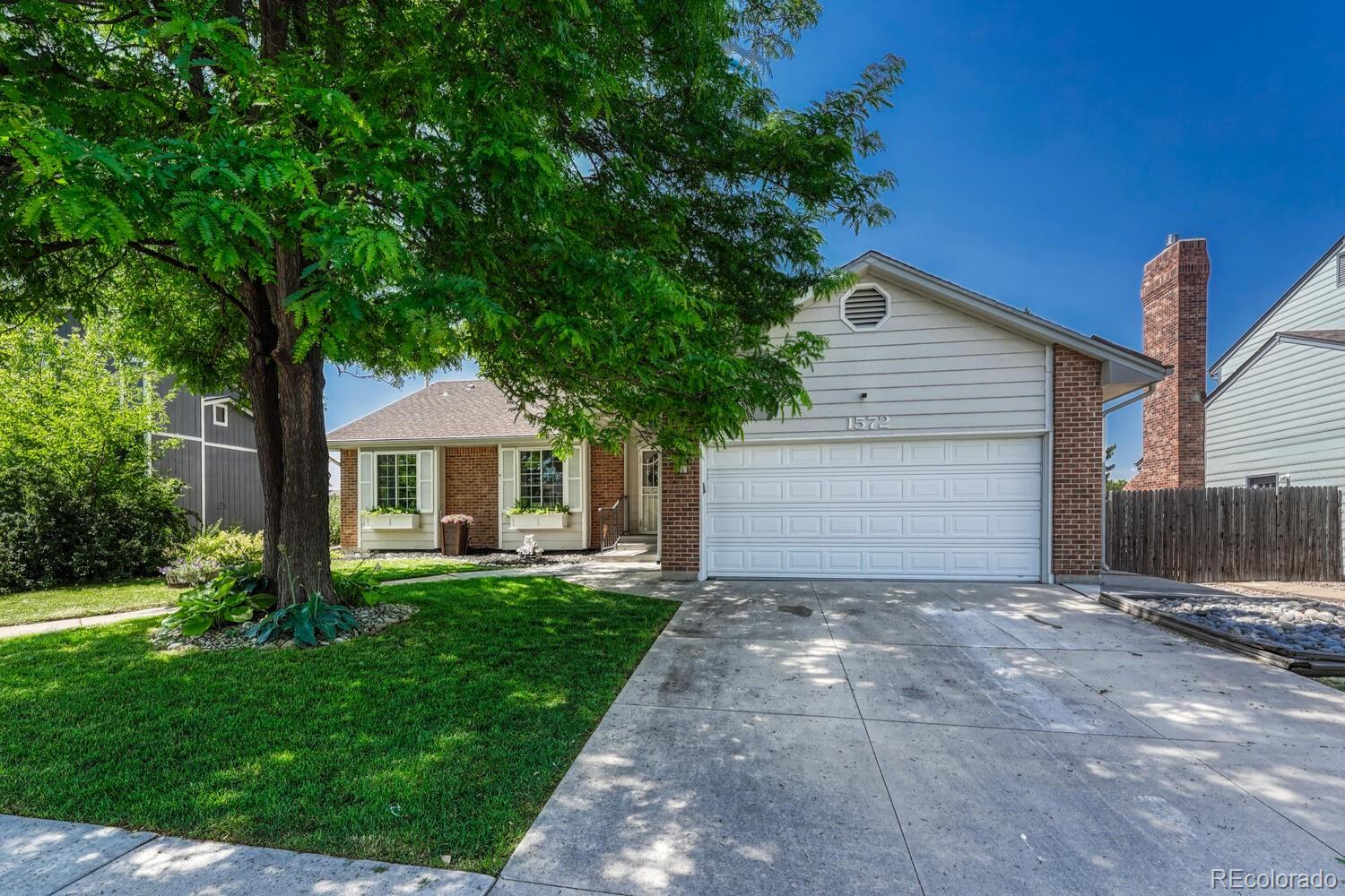 MLS Image #4 for 1572 w long avenue,littleton, Colorado