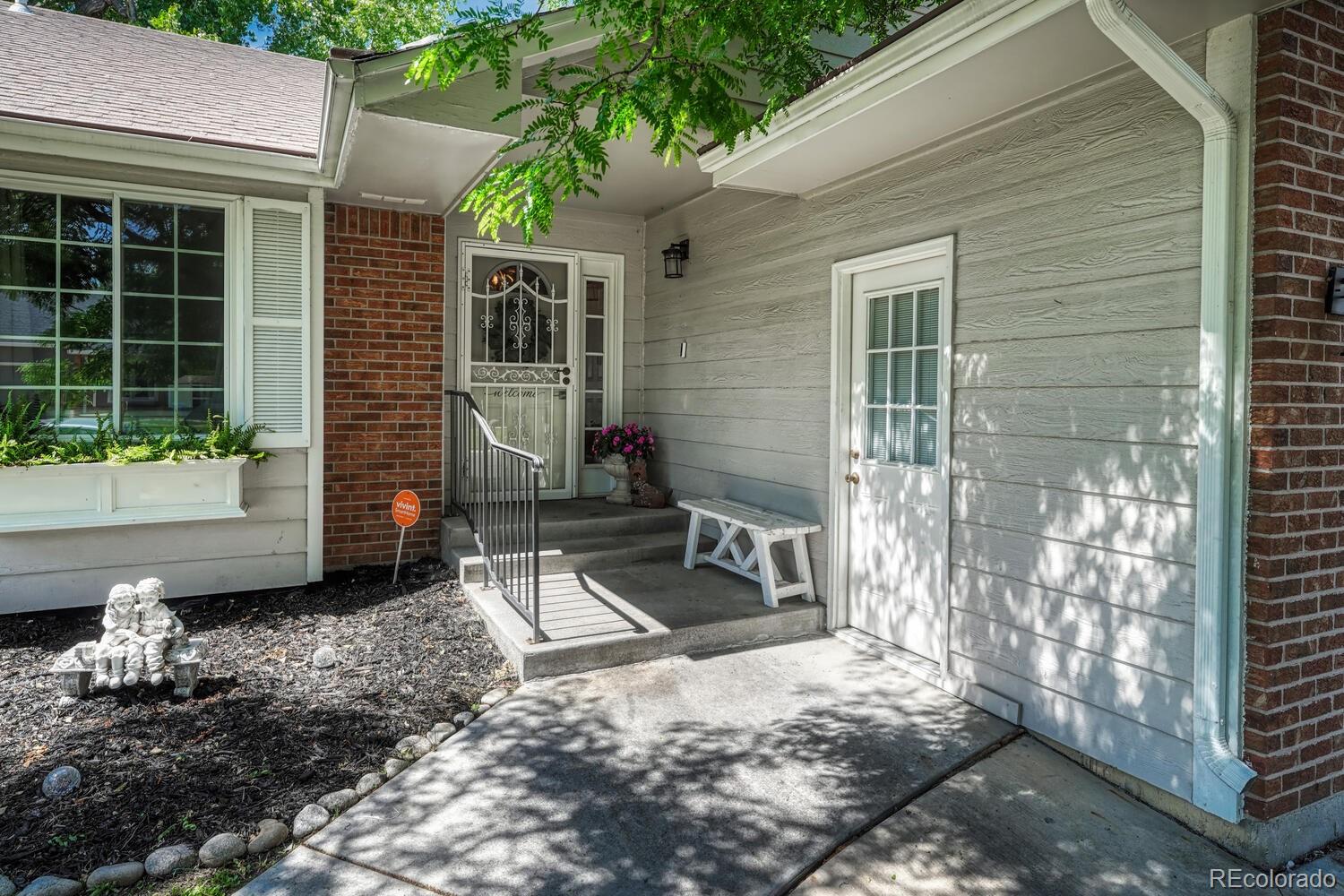 MLS Image #6 for 1572 w long avenue,littleton, Colorado