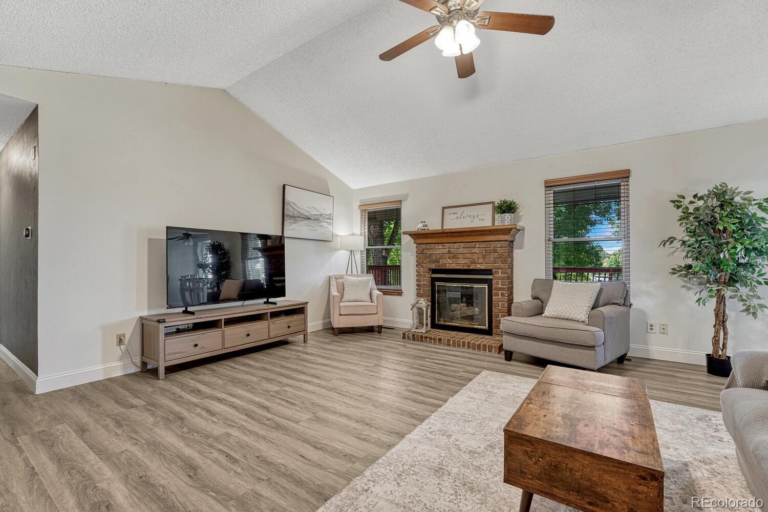 MLS Image #8 for 1572 w long avenue,littleton, Colorado